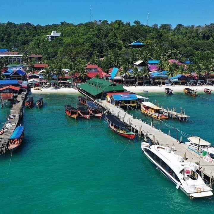 Leang Hy Boat Tours on Koh Rong Island in Cambodia.