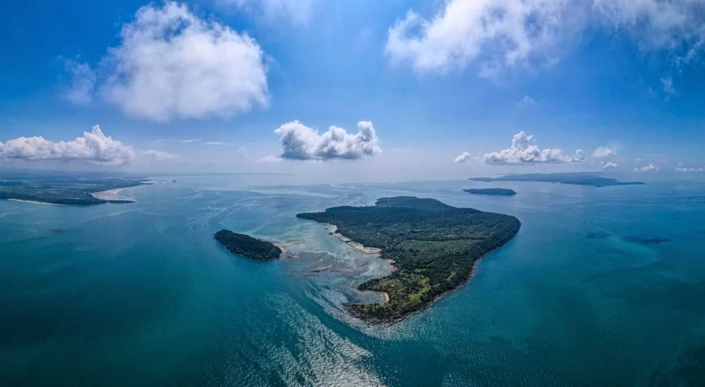 Khmer Dive Group on Koh Rong Island in SihanoukVille, Cambodia