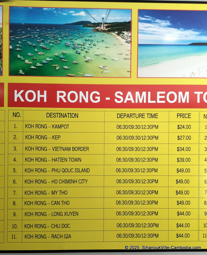 Yellow bus at the SihanoukVille Tourist Port.